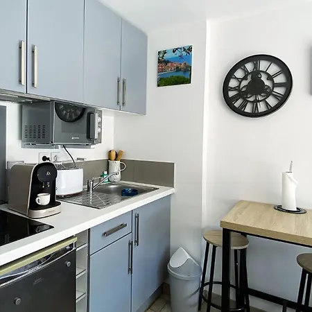 Lumineux Climatise Petit Jardin Et Parking *